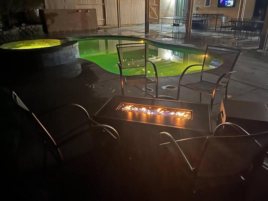 Vila Family Fun Palm Springs/Coachella Entire House With Pool, Spa, Arcade Entertainment Oasis Indio Exteriér fotografie